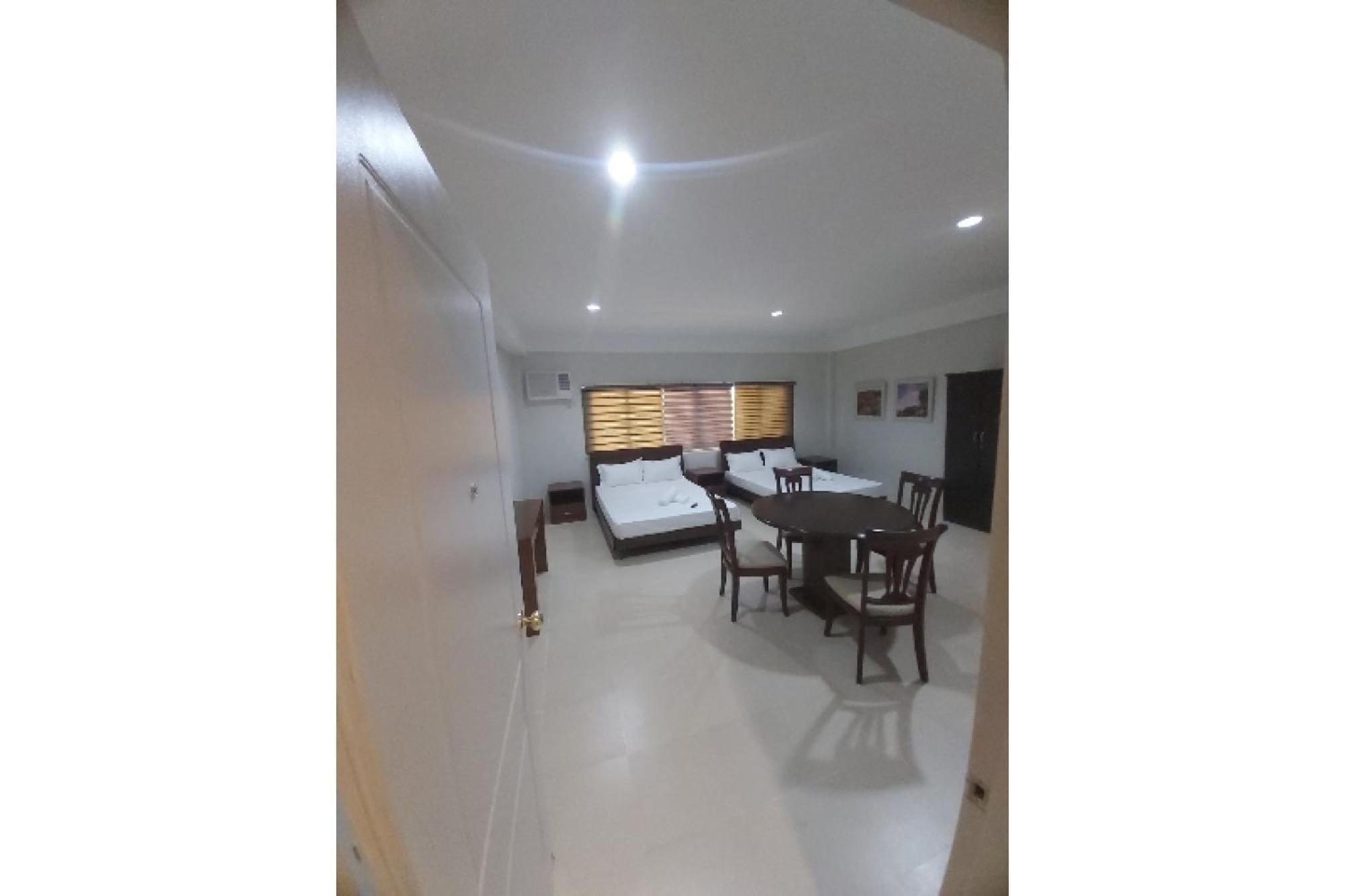 Nest Suites Cidade Quezon Exterior foto