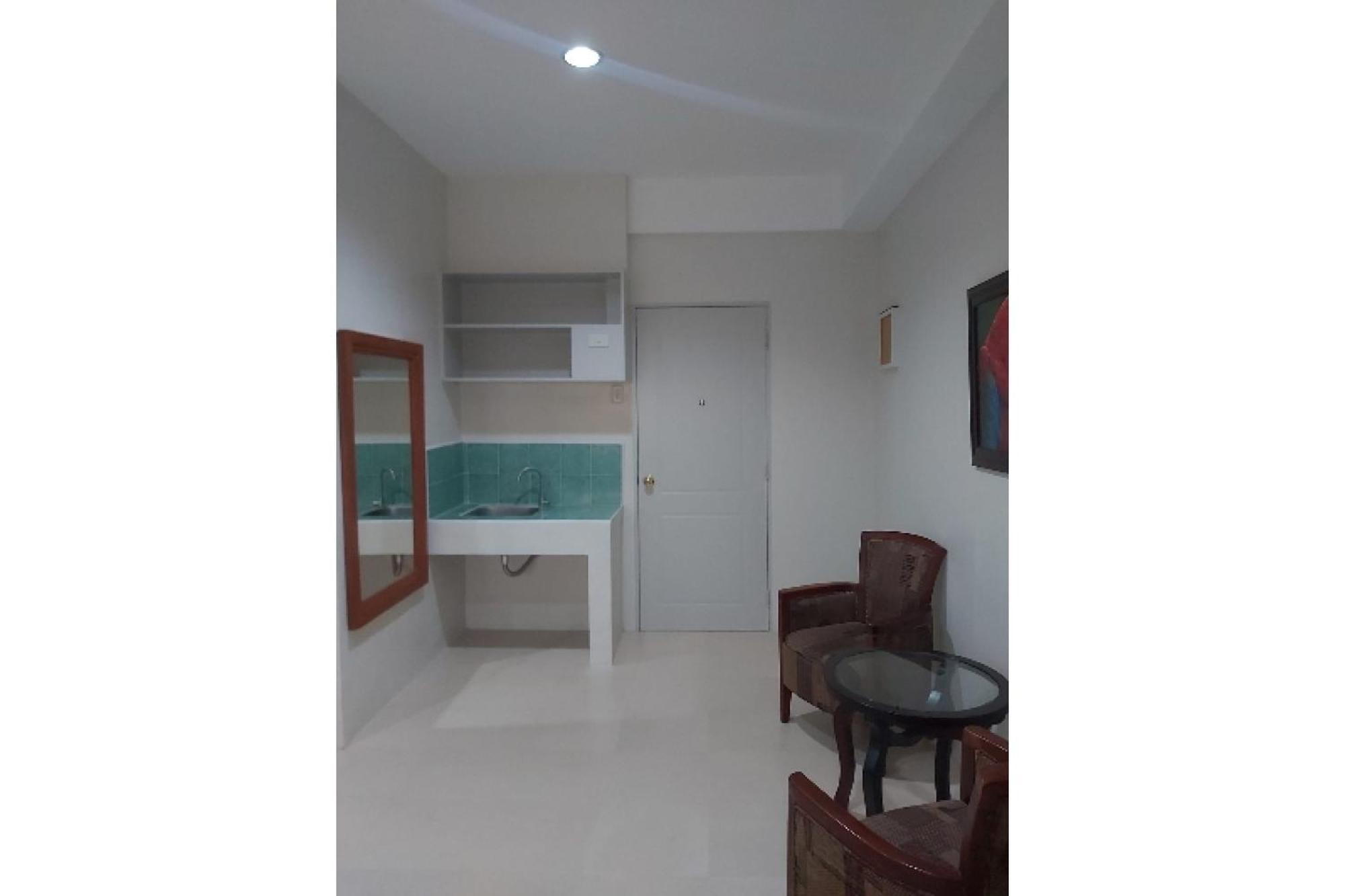 Nest Suites Cidade Quezon Exterior foto